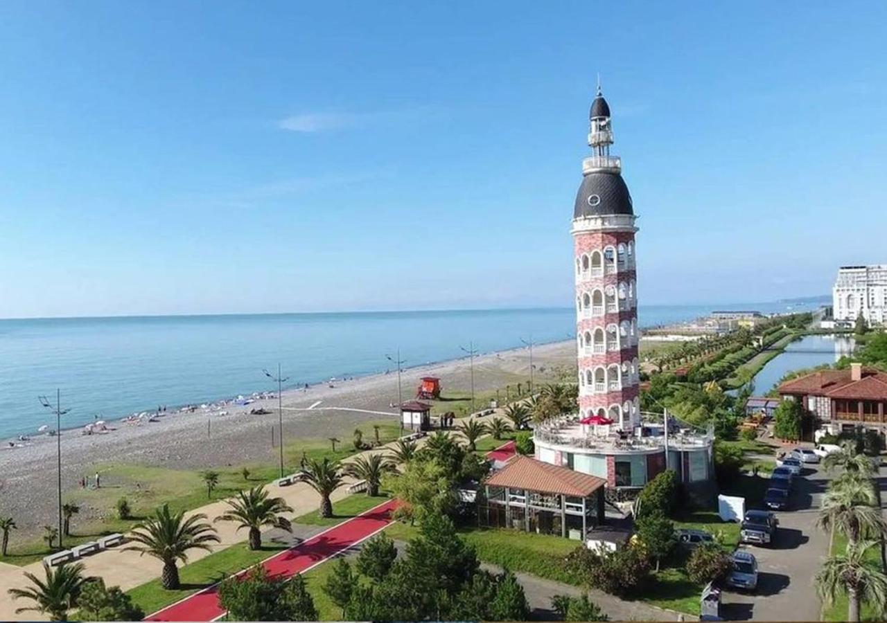 Orbi City Relax Batoemi Buitenkant foto